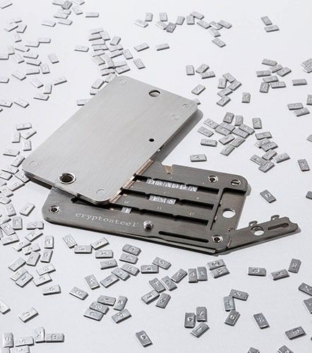 cryptosteel-unlocked-with-letters