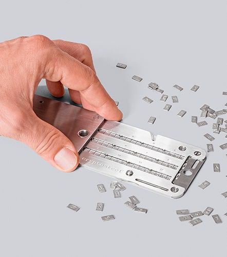 cryptosteel-with-hand-1